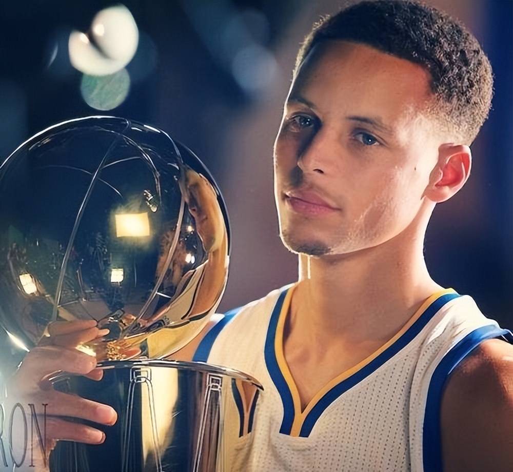 签名鞋系列 签名鞋系列